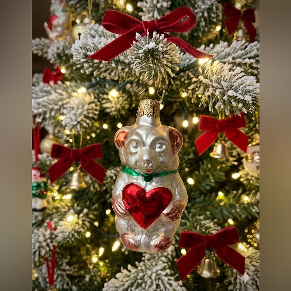 Vintage Christopher Radko Glass Ornament Bear W/Heart Made In Germany 4”